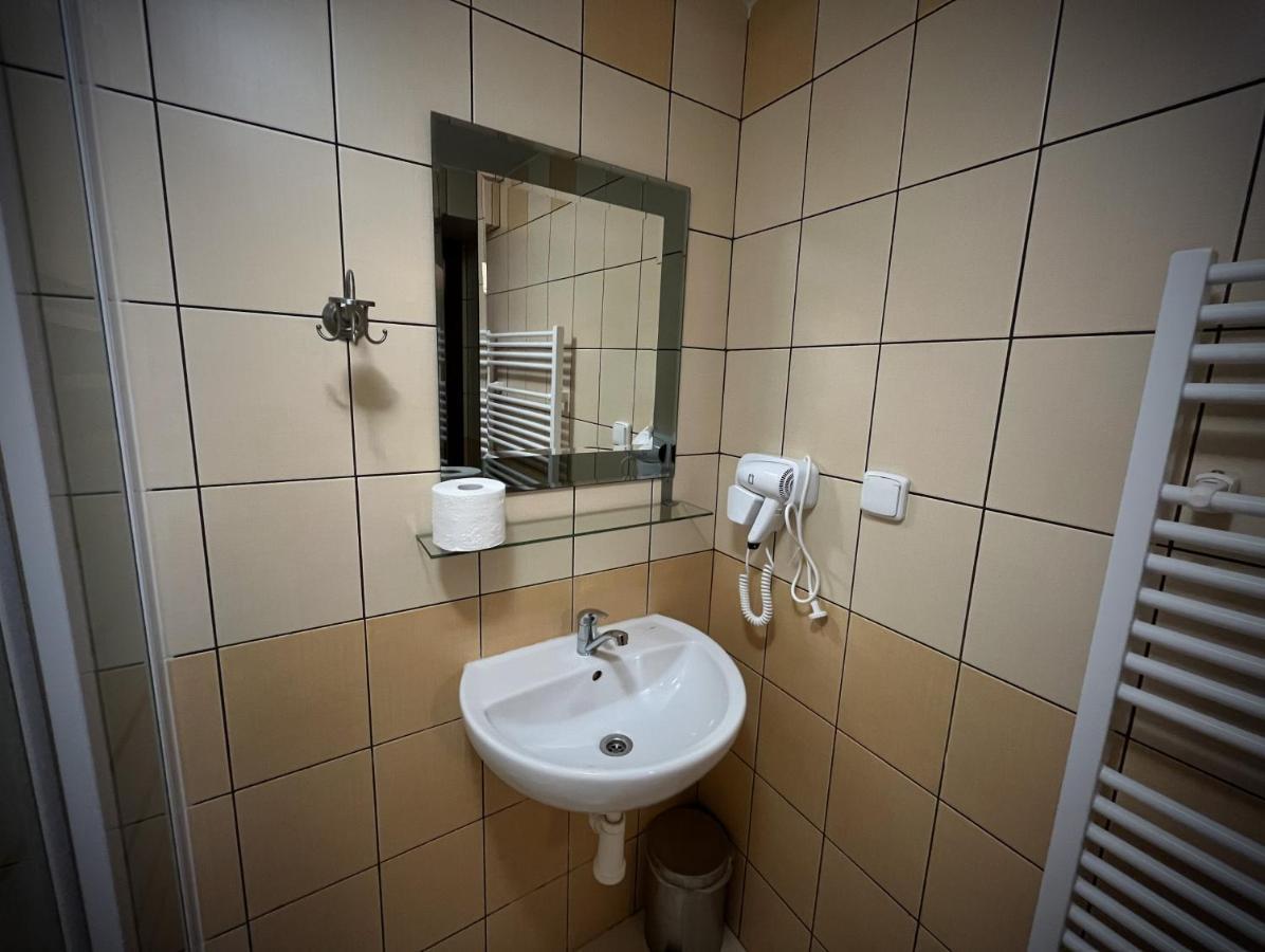 Penzión Pri Kaštieli Záturčie Martin Esterno foto
